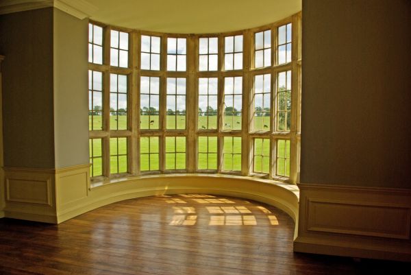 Bow Window Replacement in Escondido